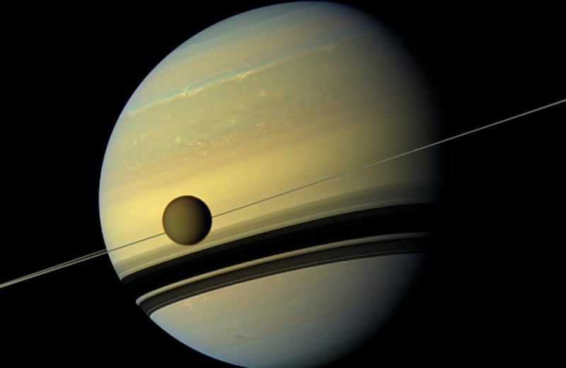 Скорость «убегания» Титана от Сатурна оказалась в 100 раз выше ожидаемой
