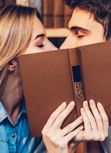 Как правильно целоваться? Подробное руководство по незабываемым поцелуям