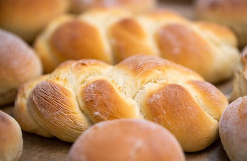 От хлеба полнеют, даже если в нем мало калорий