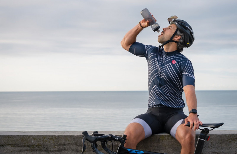 15 признаков того, что вы пьете недостаточно жидкости: восстанавливаем водный баланс