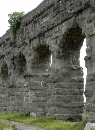 Ученые измерили скорость воды в акведуках древнего Рима. Им помогли ископаемые бактерии