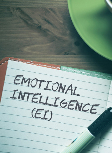 5 практик, которые помогают контролировать мысли и эмоции (даже чужие)