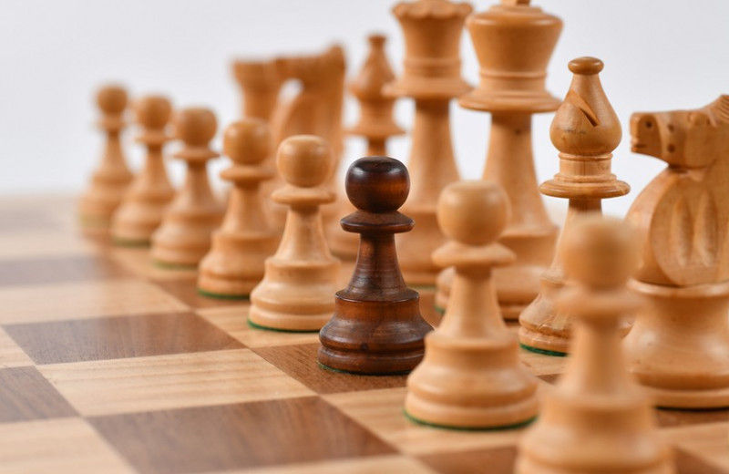 Как играть в шахматы с компьютером: топ-5 бесплатных сервисов
