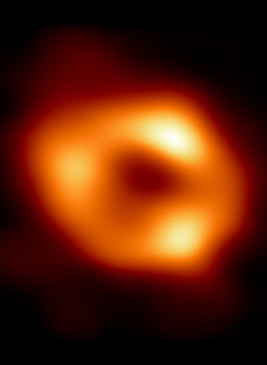Центр Галактики: как астрономы рассмотрели главную черную дыру Млечного Пути