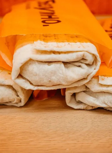 Миллиард на шаурме: как сибиряк и осетин строят бизнес на конкурентном рынке