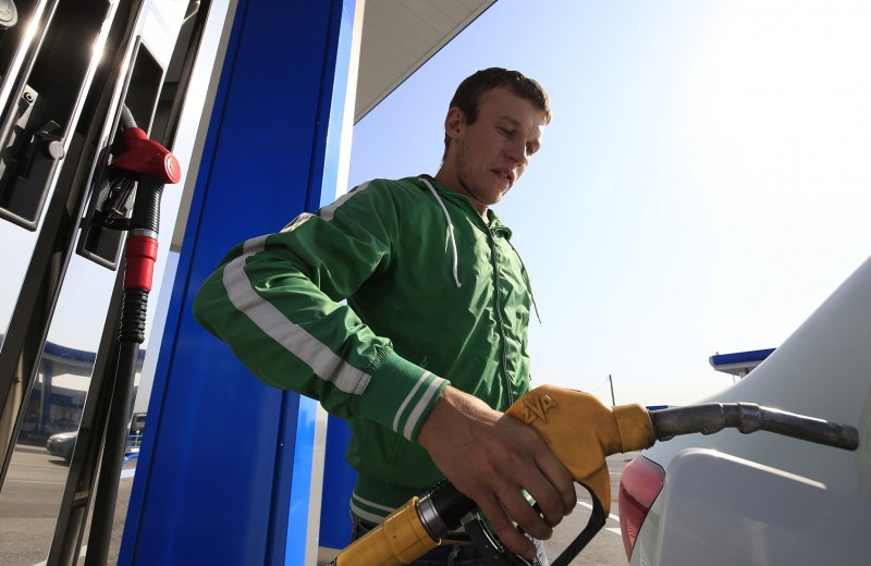 «Лукойл» подписал соглашение о заморозке цен на бензин