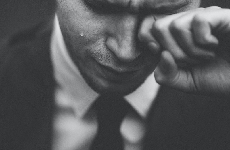 Мужчины тоже плачут: 6 самых частых «разновидностей» людских слез