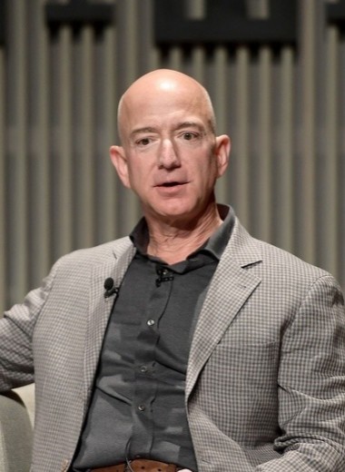 «Никто не просил создавать Amazon. Но мир был готов». О чем Безос написал инвесторам