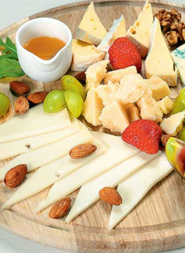 Сырная лавка: главные итальянские сыры