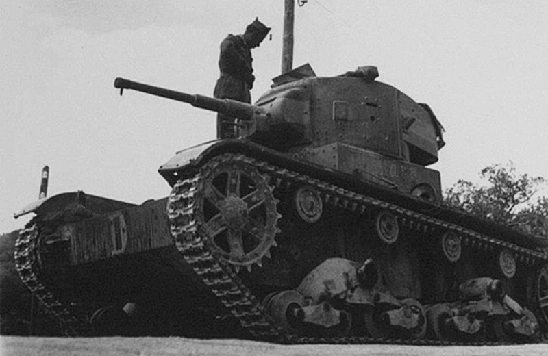 Операция Х. Первый танковый бой в истории РККА: Т-26 против итальянских огнеметных танкеток