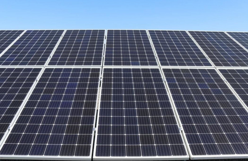 Найден способ сделать перовскитовые солнечные батареи еще эффективнее