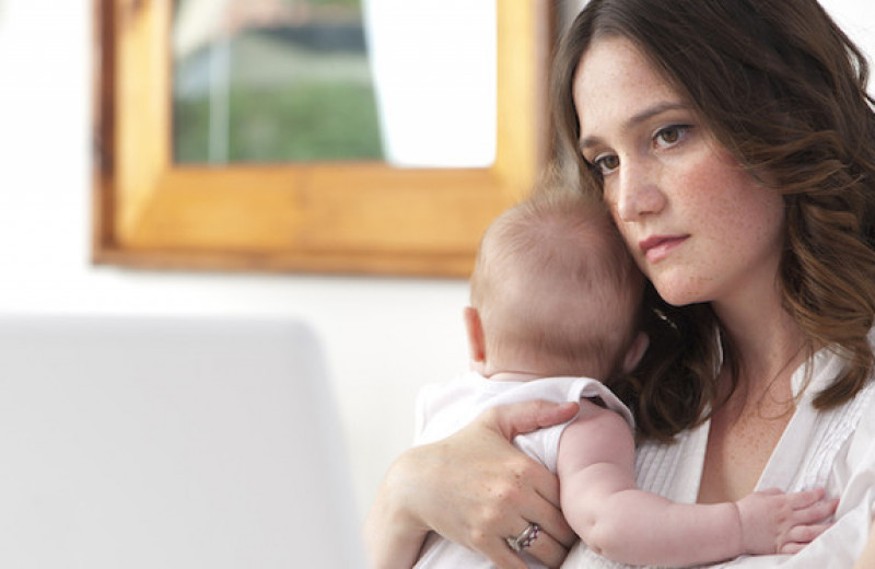 Как отличить материнскую усталость от послеродовой депрессии