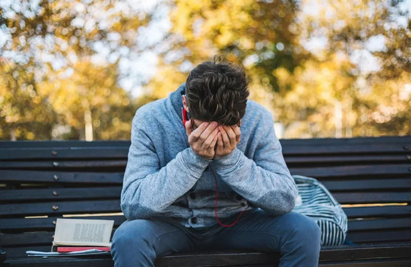 7 причин, по которым вы можете чувствовать постоянную грусть и тоску: исправляем жизнь к лучшему