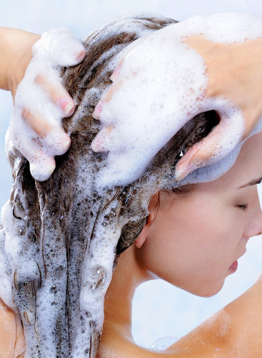 Как правильно мыть голову: важные правила, которые должна знать каждая