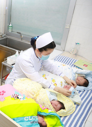 Третий лишний: почему Китаю давно стоило смягчить контроль над рождаемостью