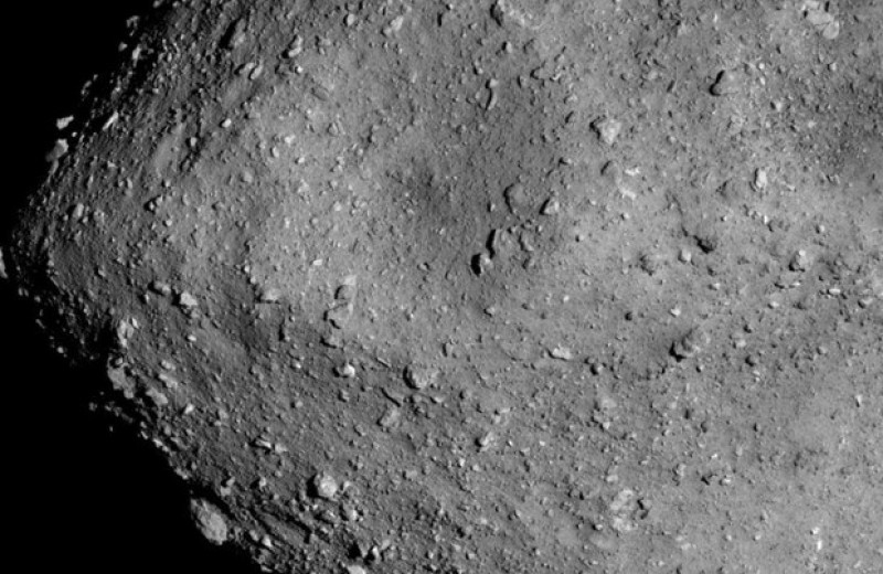 Планетологи заподозрили кометное происхождение астероида Рюгу