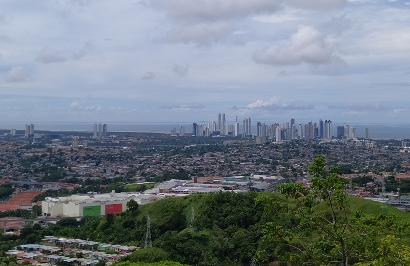Одна вокруг света: Панамский канал и путь в неизвестность