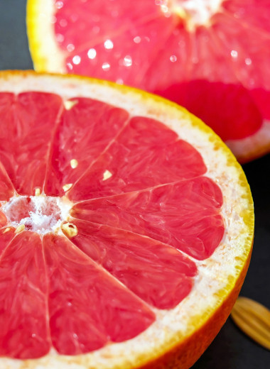 Гибрид помело и апельсина: 7 полезных свойств грейпфрута