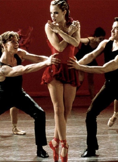 К станку: как занятия балетом помогут похудеть и найти мужчину мечты