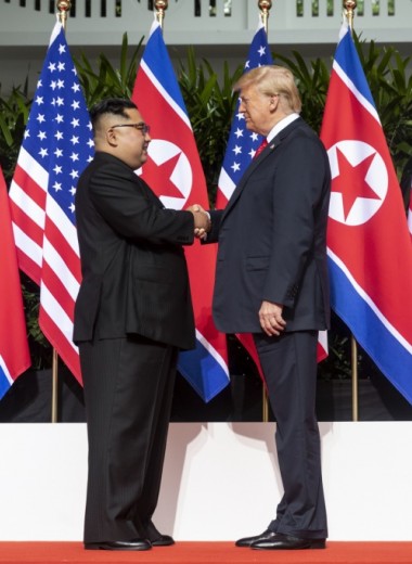 США и КНДР помирились: реакция сети на встречу Трампа и Ким Чен Ына