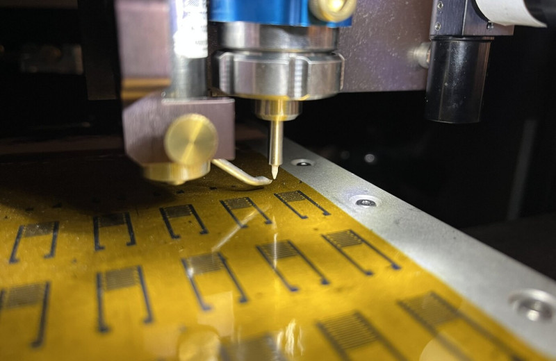 Напечатанные на принтере нейроны могут взаимодействовать с живыми клетками мозга