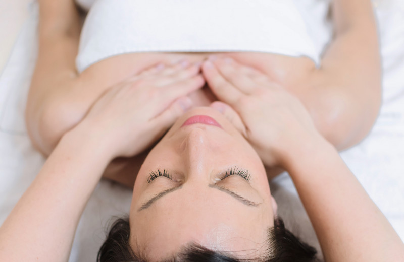 Что такое лимфодренажный массаж, зачем и как его делать