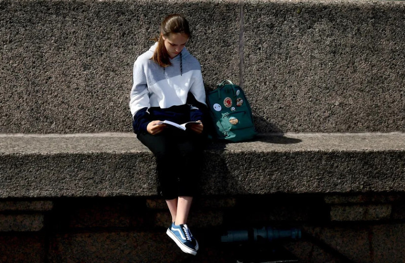 Книги детям щит и пища