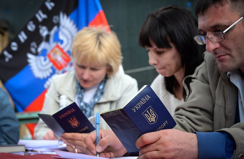 Санкции бьют по паспорту
