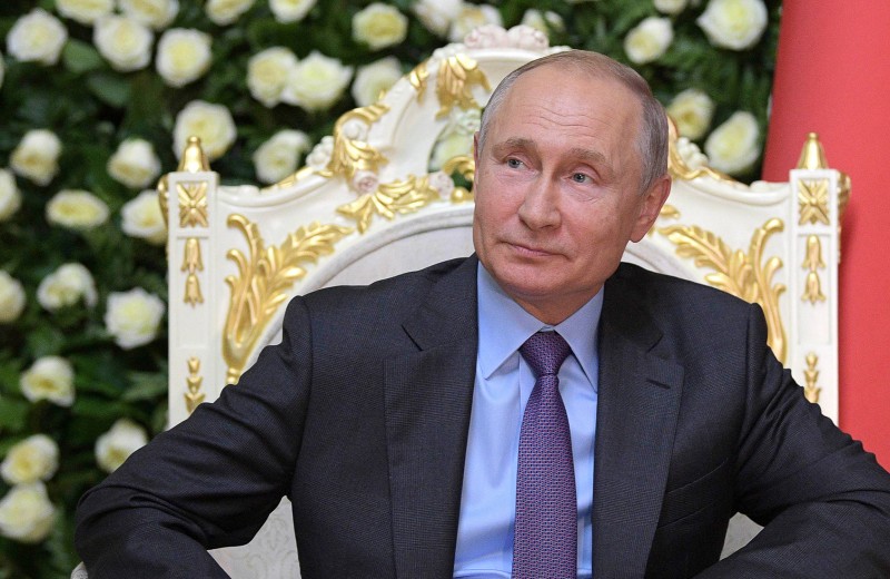«Каким шампунем пользуется президент?»: вопросы от бизнеса к прямой линии Владимира Путина