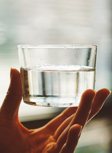 Вода и потеря веса: сколько нужно ее пить, чтобы похудеть