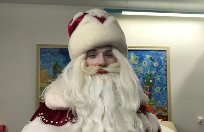 «Не могу написать в объявлении, что я Дед Мороз с антителами, потому что у меня их нет»: актёр о работе в праздники