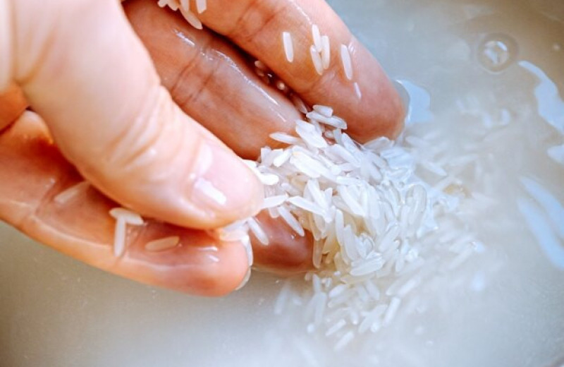 Нужно ли промывать рис перед готовкой: мнение экспертов