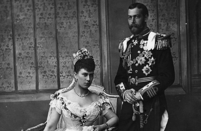 Как британские принцы одевались на свои свадьбы с 1893 года