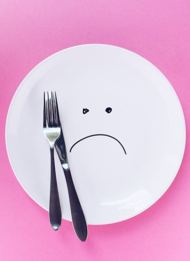 Почему дети садятся на диеты и морят себя голодом: последствия пищевых расстройств