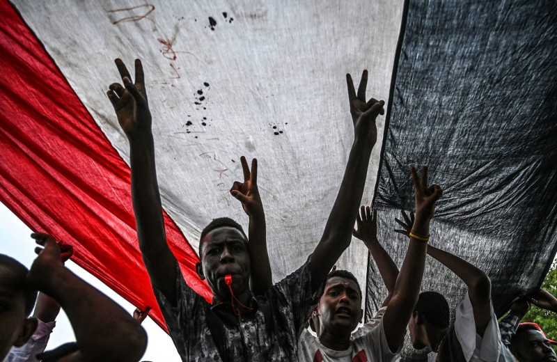 Незамеченная катастрофа: в Судане военные убивают и насилуют людей, но международное сообщество не спешит вмешаться