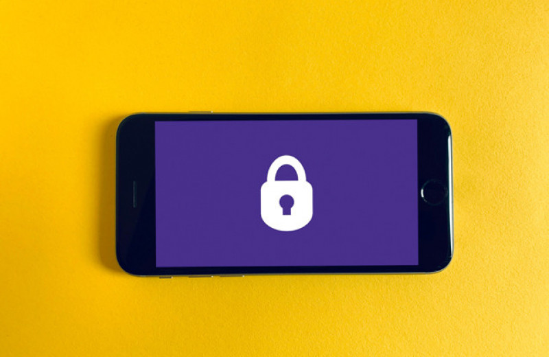 Как защитить телефон от кражи данных