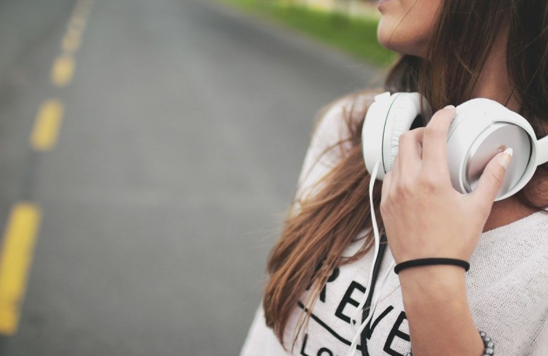 Как слушать музыку почти бесплатно: 4 лайфхака с Яндекс.Музыкой