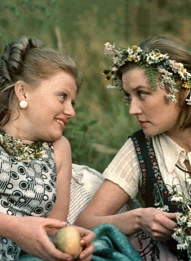 10 советских фильмов с забавными деталями, о которых вы не знали