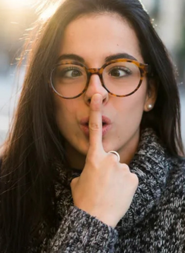 Ковырять в носу можно: 5 мерзких привычек, которые на самом деле полезны