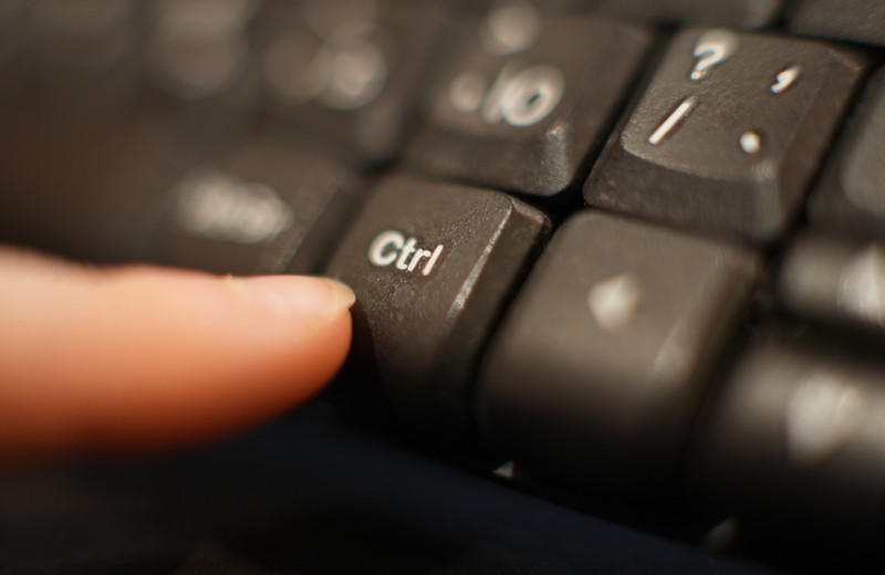 Почему клавиши Ctrl, Alt, Tab, Caps Lock так называются?