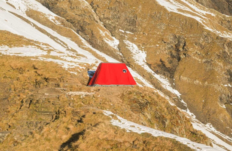 До этого в музея в Италии нужно подниматься 8 часов в гору!