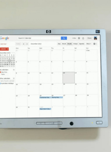 Десять штук на Raspberry Pi для офиса: система полива цветов, настенный «Google Календарь» и тележка с масками