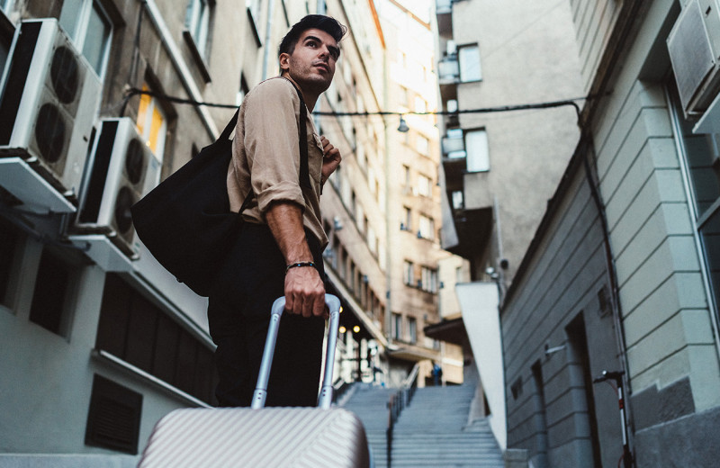 «Выбрать себя и вернуться в свой город»: почему зумеры уезжают из мегаполисов