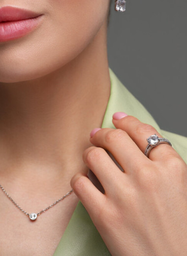 Роскошь без глянца: как «тихие драгоценности» стали громким трендом, рассказывает геммолог