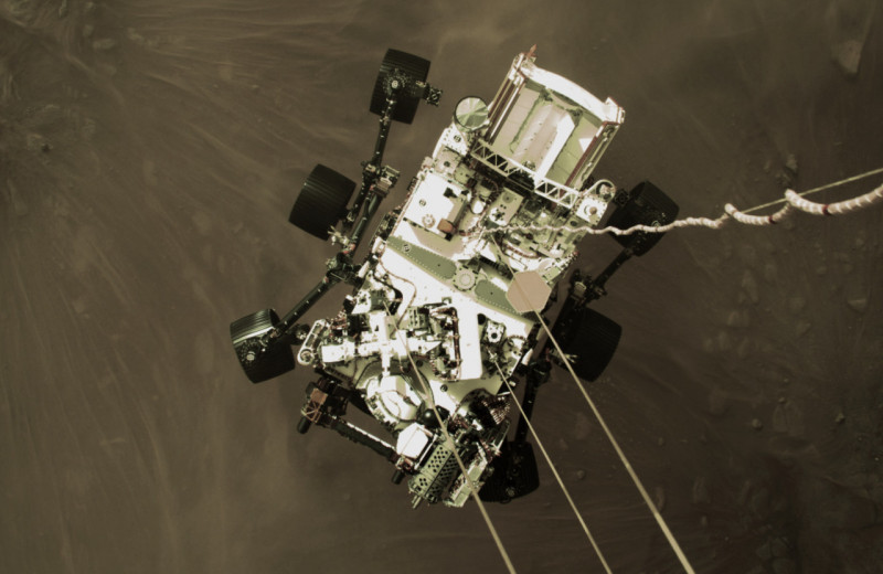 Perseverance прислал снимки посадки на Марс в высоком разрешении