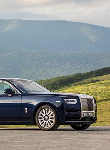 В компании благородного семейства: weekend за рулем Rolls-Royce Phantom и Ghost