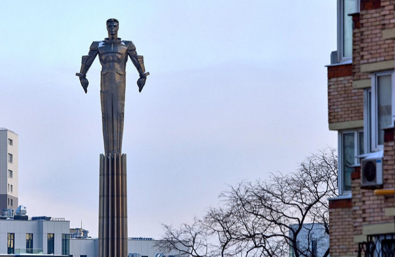 Человек мира: 5 памятников Юрию Гагарину, установленных в необычных местах