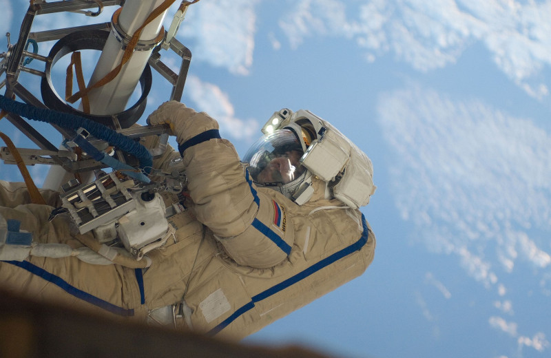 Российский космонавт провел в космосе более 878 дней, установив новый мировой рекорд по времени