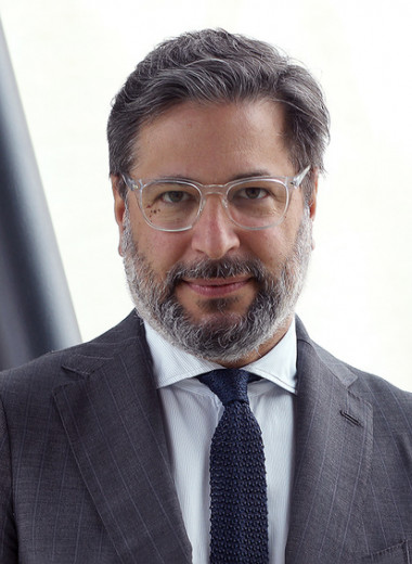 «Конфиденциальный поставщик механизмов»: CEO Parmigiani Fleurier Гвидо Террени о настоящем и будущем мануфактуры