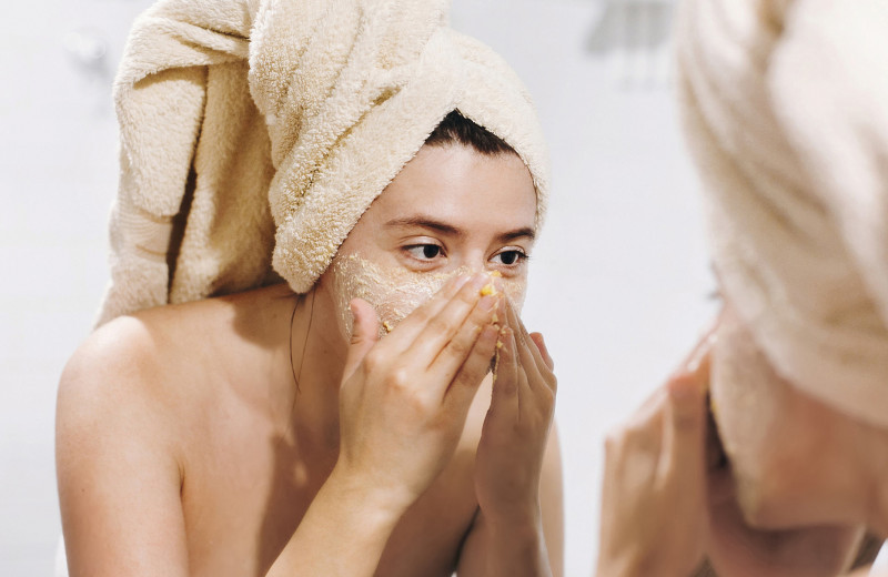 15 средств по уходу за кожей, которые дерматологи просят выбросить немедленно